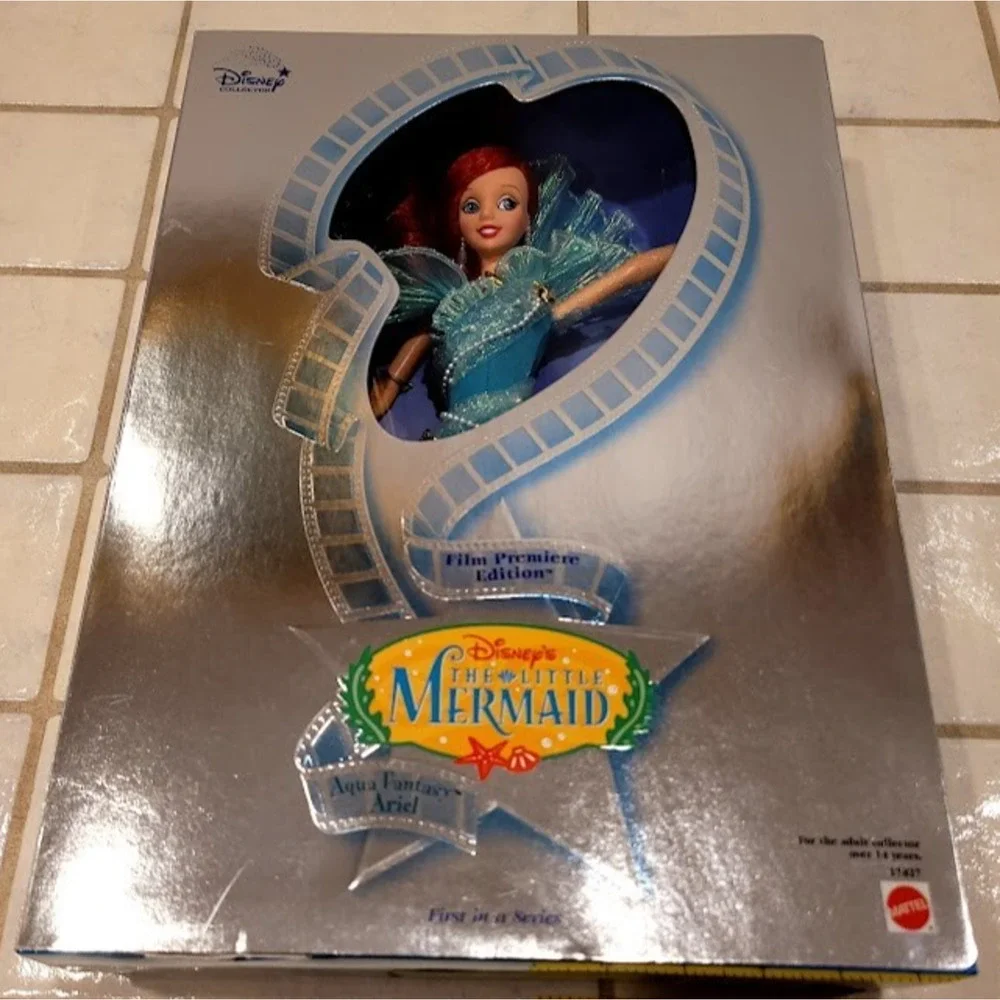 1997 Mattel Disney Little Mermaid Aqua Fantasy Ariel Collector Doll 17827